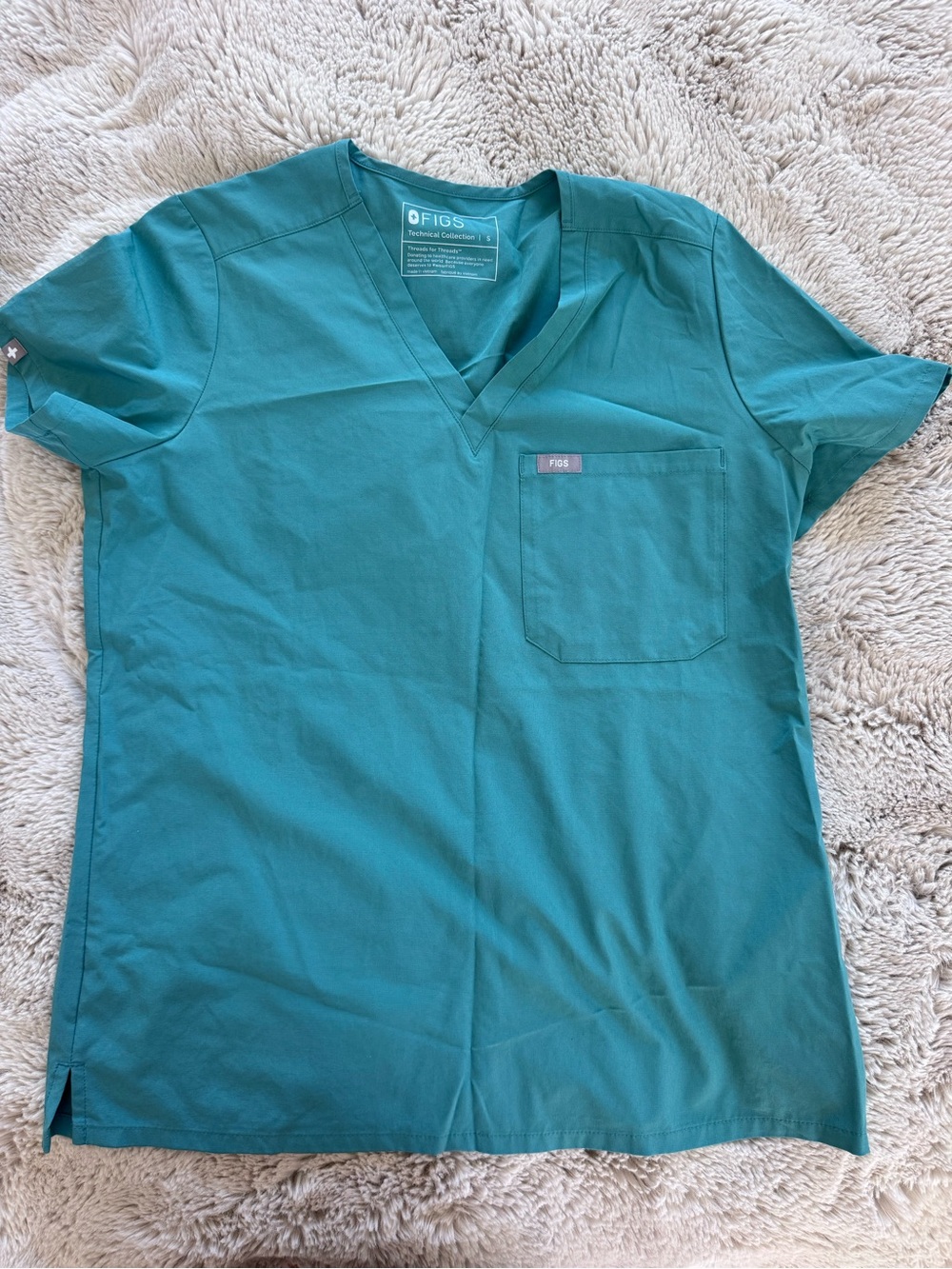 Figs technical collection Teal V-Neck Scrub Top with Chest Pocket